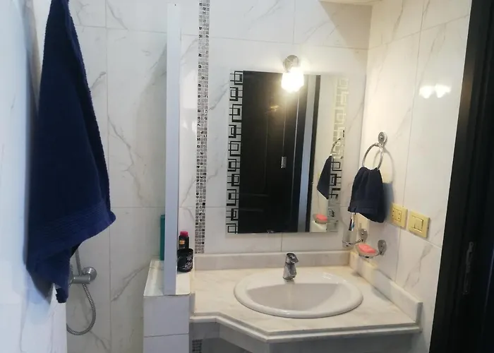 In Telal Alsokhna - Unit 3072b *